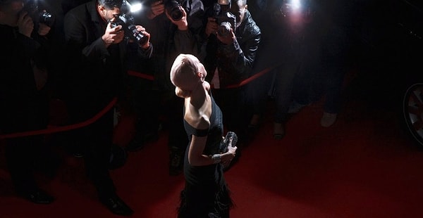 1. Если бы вам пришлось стоять перед толпой и произносить публичную речь, как бы вы себя чувствовали?