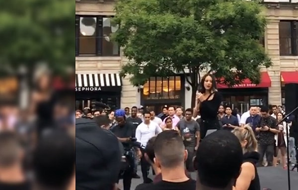 Наташа Апонте назначила свидание на Юнион-сквер всем парням, с которыми общалась в Tinder, сказав, что там ее друг будет выступать диджейской программой.