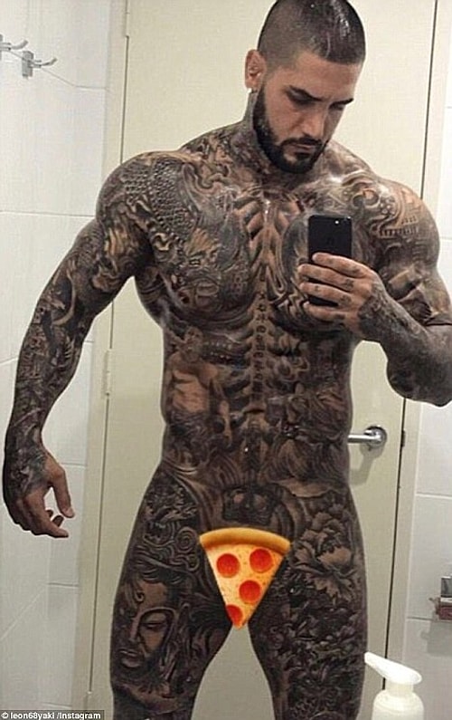Şimdi ise haftada 6 defa spor salonuna gidiyor, sürekli artan Instagram takipçileri sayesinde daha da çok kazanıyor.