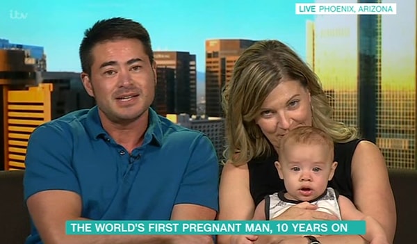 Теперь можно сказать, что Томас, четырежды отец, открыл путь для людей, изменивших свой пол, к тому, чтобы иметь детей.