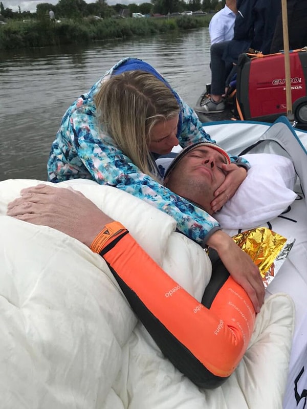 8. Спортсмен планировал преодолеть дистанцию за 3 дня с учетом небольших перерывов на сон.