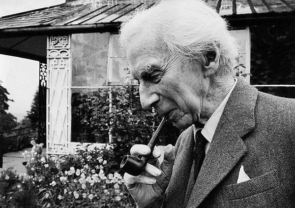 9. Бертран Рассел