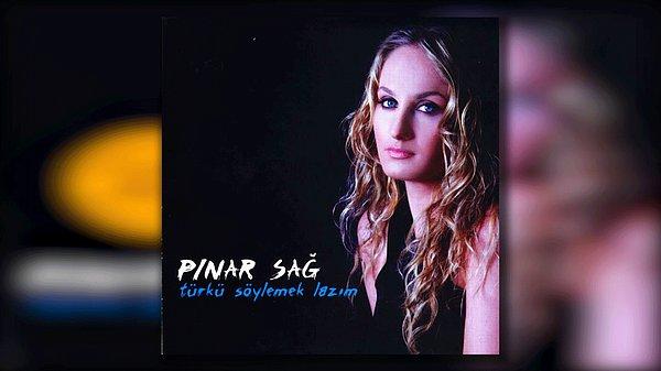 12. Tarkan yıllar önce bir de türkü düeti yaptı. Pınar Sağ'ın ilk albümünde 'Hoyda Yarim' şarkısına eşlik etti. Pınar Sağ kim derseniz kendisi Arif Sağ'ın gelini olur...