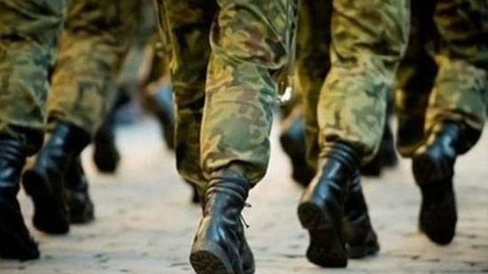 15 Eylül’den İtibaren Birliklerine Sevk Edilecekler: Bedelli Askerlikte İlk 12 Bin Yükümlünün Görev Yeri Bugün Belli Oldu