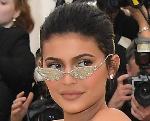 12. То есть $316,76 в минуту... 🤑