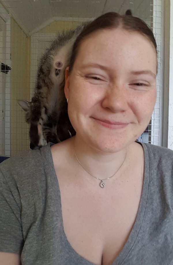 9. ...когда кто-то поворачивается к вам спиной" 😂