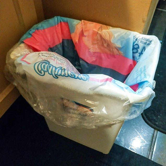 4. "Evdekiler tuvalet kağıdı ambalajını, çöp kutusu torbası olarak kullanıyor."
