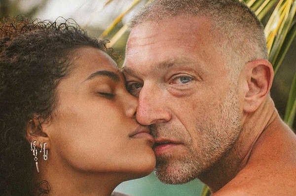 И, конечно, бедная Моника...