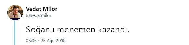 8. "Menemenin soğanlı mı olur soğansız mı?" sorunsalına da Vedat Milor, 2018 yılında noktayı koydu.