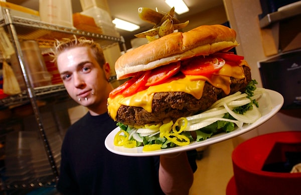 5. Американцы едят фастфуд