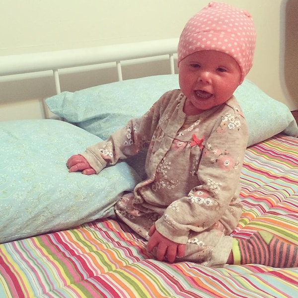 6. Кортни и Эвану разрешили навестить малышку через две недели после ее рождения.