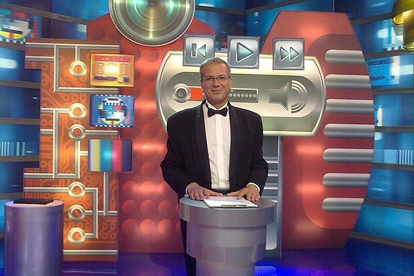 8. А в какой передаче была рубрика «Слабо?»