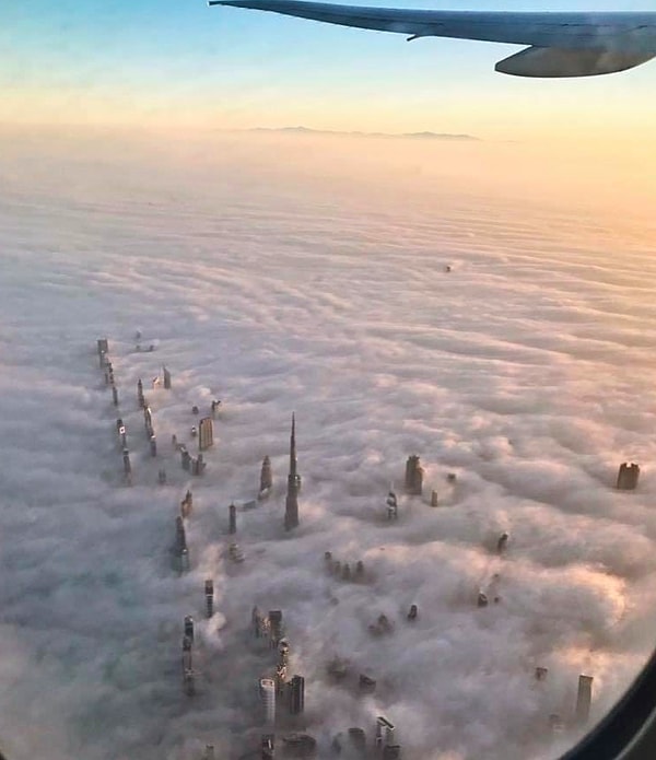 17. Самолёт над Дубаем запечатлел вот такие виды 😍