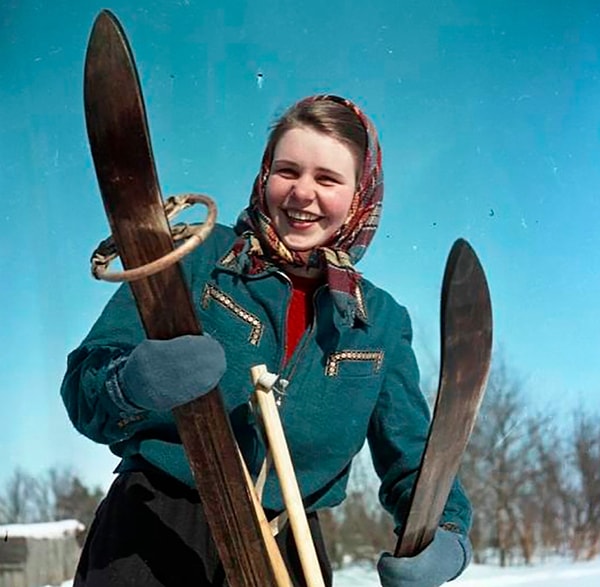 1. Начать стоит со спорта, ведь не зря говорили "В здоровом теле здоровый дух" (на латыни это звучит как "Mens sana in corpore sano")