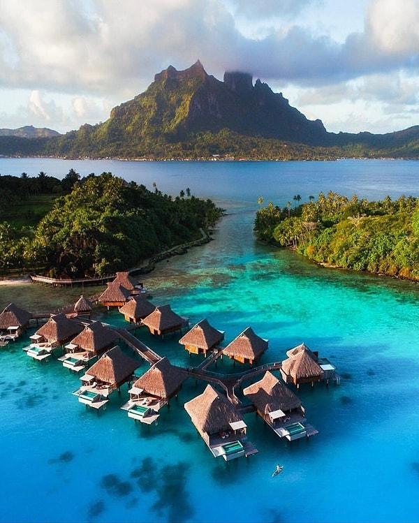 6. Bora Bora - Fransız Polinezyası