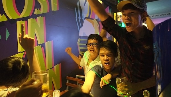 6. Около 60 тыс. смертей во Вьетнаме, и шестое место.