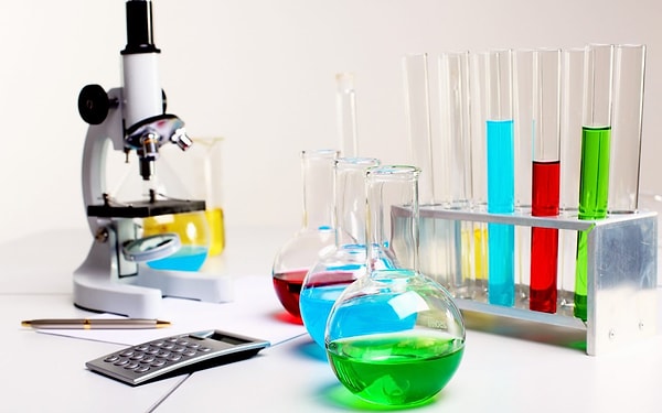 9. Каким символом обозначается свинец?