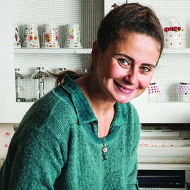 Esra Akkaya