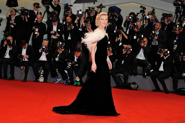 21. Кейт Бланшетт в Armani