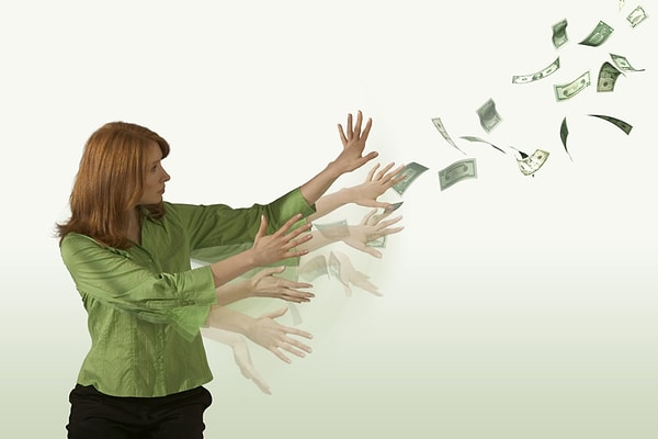 6. Вы тратите больше денег на еду или на одежду?