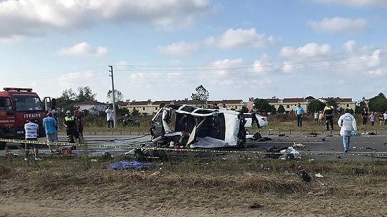 Sakarya'daki Feci Trafik Kazasında Bilanço Büyük! 7 Ölü, 3 Yaralı Var