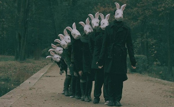 10. Какого рода слово дежавю?