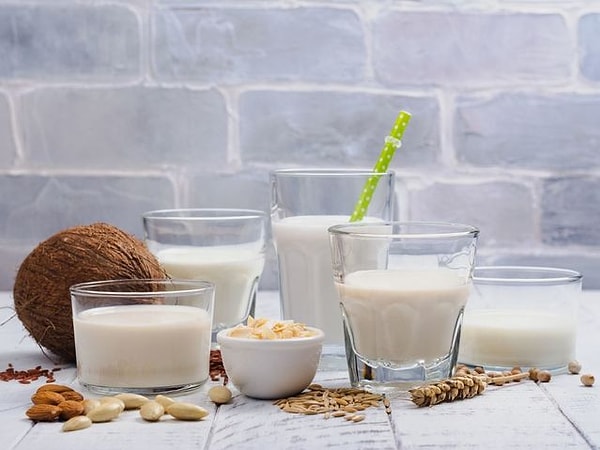 1. Выбираем веганское молоко: