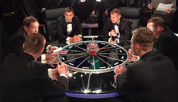 7. Какой была первая игра?