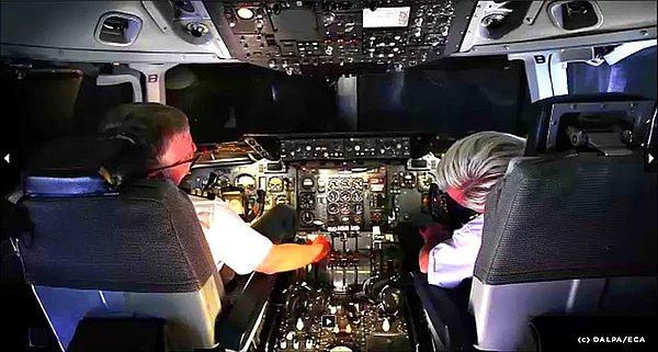 38. İngiltere'de yapılan araştırmada, pilotların %50'lik bir kısmı, yolcu uçağını kumanda ederken en az bir kez uyuyakaldığını kabul etmiştir.