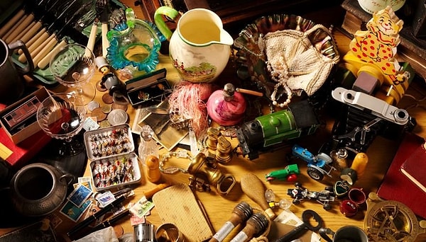 9. Коллекционированием чего занимаются филуменисты?