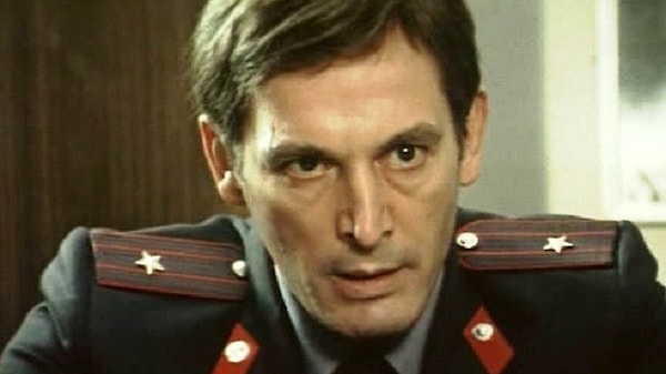 2. В какой картине появлялся майор Костенко?