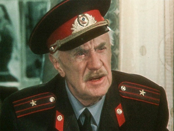 4. В каком фильме появлялся участковый Федор Анискин?