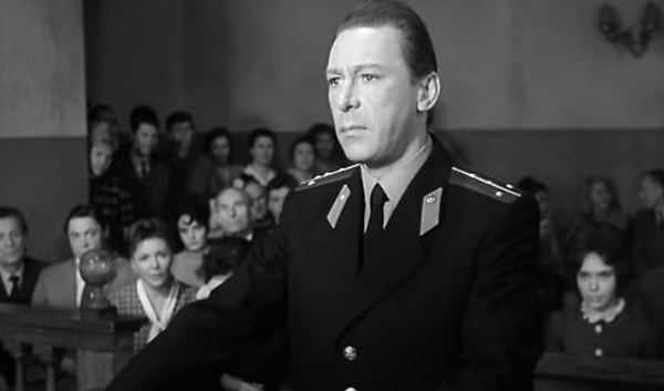 5. Из какого фильма следователь Максим Подберезовиков?