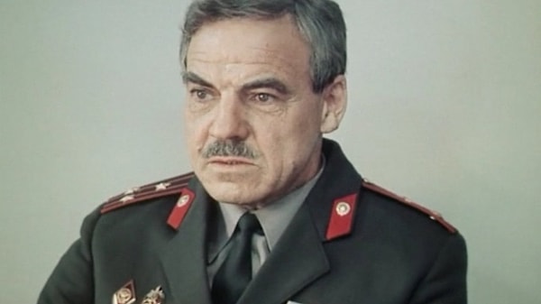 9. В каком фильме есть полковник Зарубин?