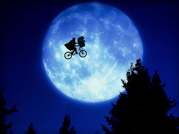 16. E.T. (1982)