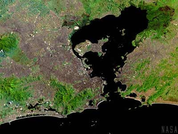 2. Что за город?