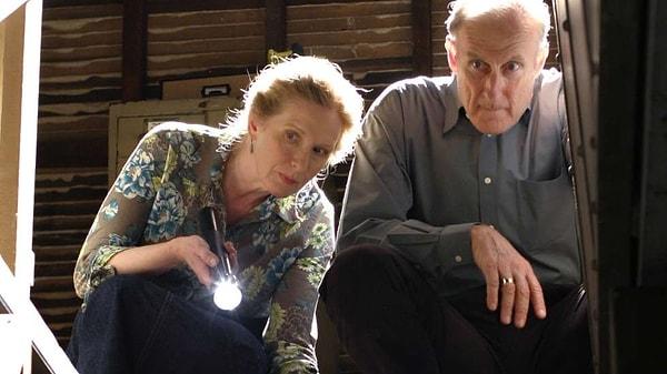 12. ''Asylum'' sezonunun oyuncuları Frances Conroy ve James Cromwell, daha önce karı-koca rolünde oynamışlar.