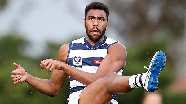 1. Ты шкаф большой, но антресоль пустая.