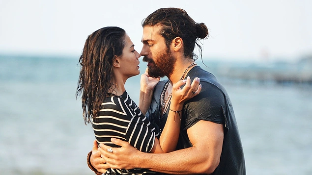 Erkenci Kuş - 5.83 reyting ortalaması