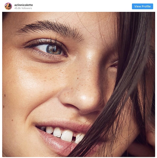 17. Азлин Николетт (Azlin Nicolette) - счастливая обладательница улыбки на миллион долларов.
