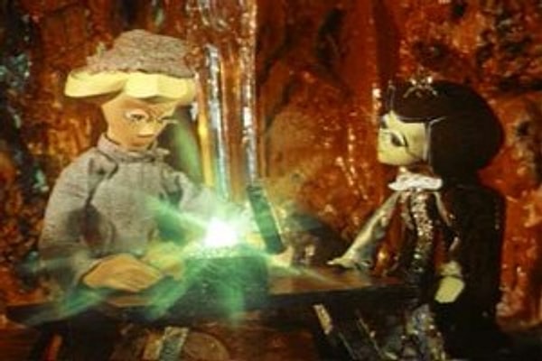 3. Хранительницей каких гор являлась Хозяйка медной горы?