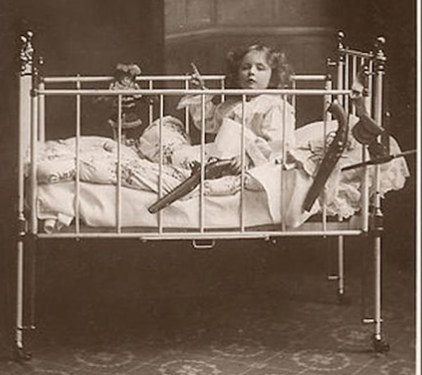 8. Опасная кроватка...