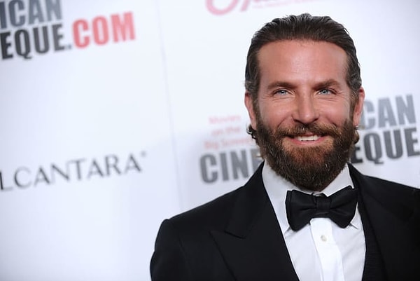 5. Брэдли Купер отлично разговаривает на языке любви - французском!