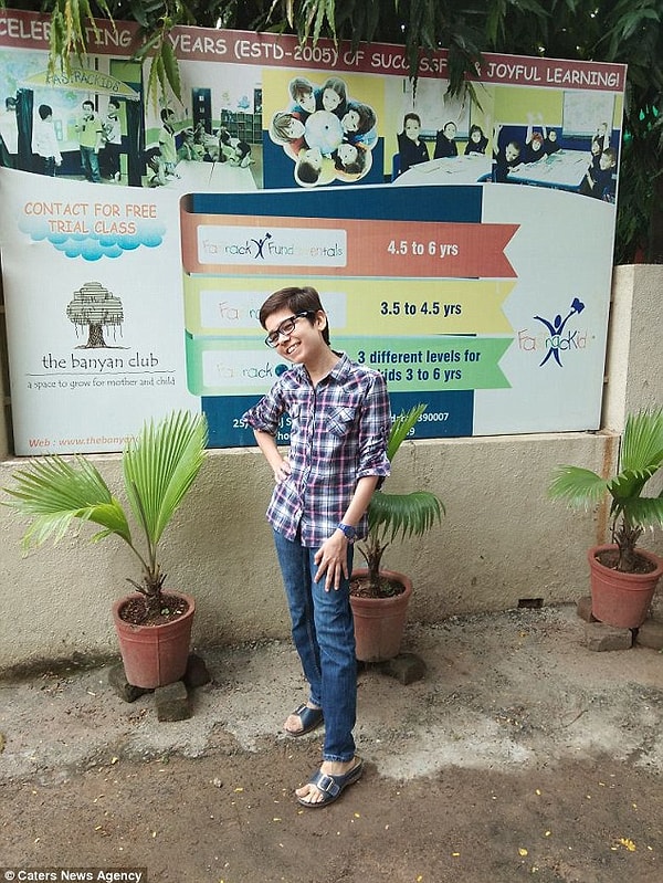 А в свободное от работы время она проводит встречи, на которых рассказывает о том, как продолжать жить и радоваться жизни даже в самом сложном положении.