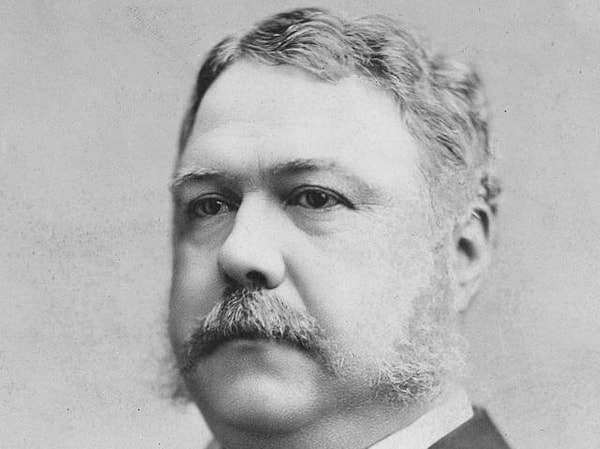 4. Назовите этого бывшего президента США: