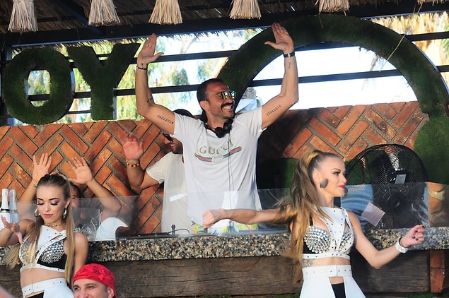Okan Kurt'un DJ'liğe başlamasını, "Eğlenmek için yapıyor" diye açıklamıştı...