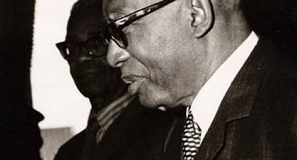 6. А какой диктатор создал личную гвардию, которая называлась Тонтон-махутами?