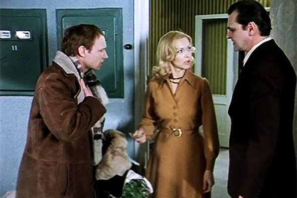 8. И вы уж точно не ошибётесь с точным адресом Жени Лукашина и Нади Шевелёвой из «Иронии судьбы»!