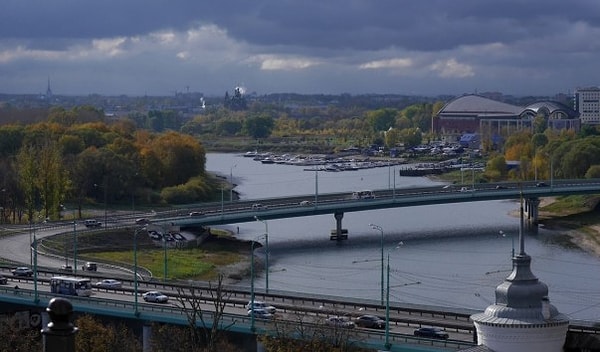 3. Какой город был заложен в устье реки Которосль?