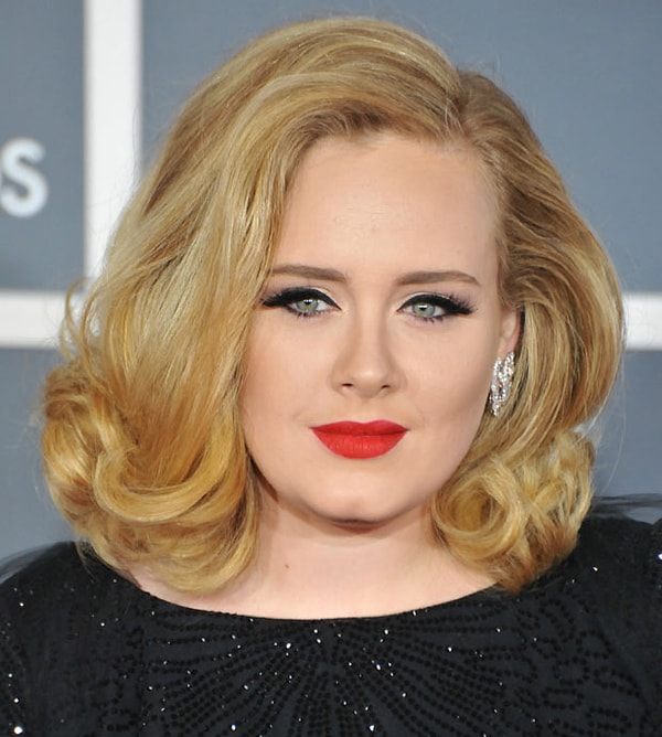 Лучше приглядитесь, а не парик ли это ;-)